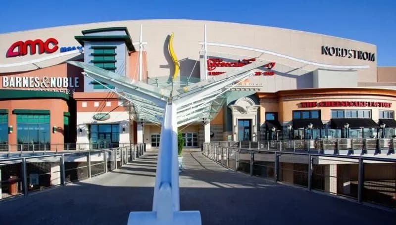 Luxury Retail Centers painting services in Frisco, TX